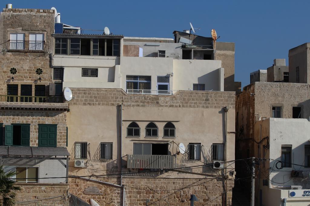Nzar Khoury For Hosting Hotel Acre Exterior photo