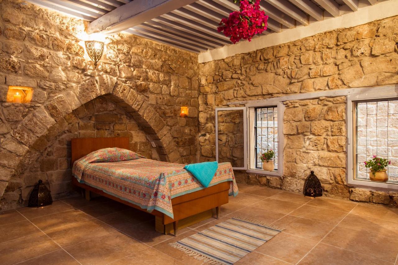 Nzar Khoury For Hosting Hotel Acre Room photo